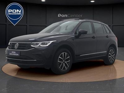 Zwart Gebruikt 2022 VW Tiguan Life SUV | € 31.950 (Goede deal)
