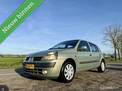 Occasion Renault Clio II Expression 75 PK (55 kW) 2002 Groen Hatchback
