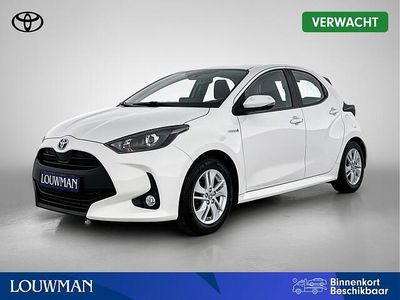 Wit Gebruikt 2020 Toyota Yaris Active Hatchback | € 18.945 (Iets duurder)