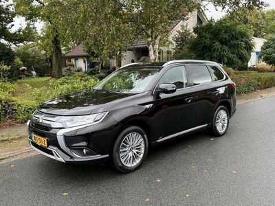 Mitsubishi Outlander P-HEV