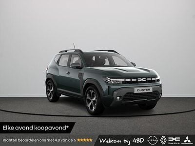Cedar green (groen mica) Nieuw 2025 Dacia Duster SUV | € 34.475 (Eerlijke prijs)
