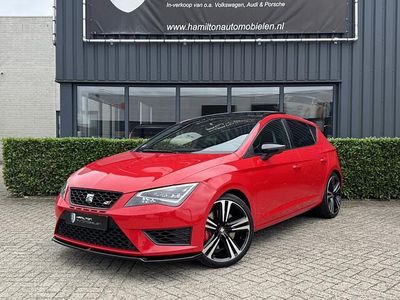 Rood Occasion 2015 Seat Leon CUPRA Hatchback | € 19.950 (Iets duurder)