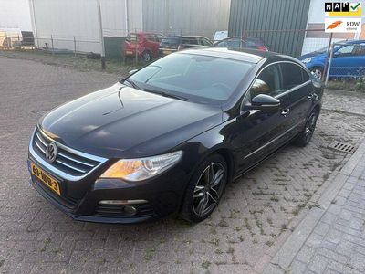 Zwart (metallic) Occasion 2008 VW Passat Sedan | € 5.950 (Duur)