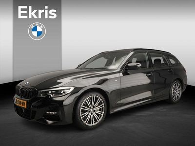 Zwart Occasion 2022 BMW 330 M Sport Stationwagen | € 41.900 (Iets duurder)