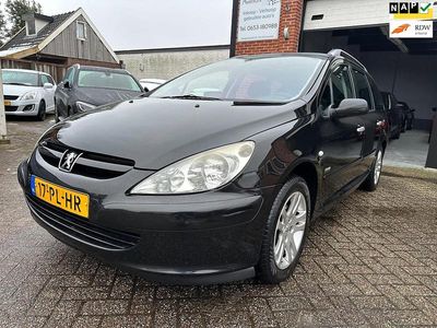 Zwart Occasion 2004 Peugeot 307 Stationwagen | € 950 (Duur)