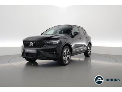 Zwart Gebruikt 2023 Volvo XC40 Plus SUV | € 46.900