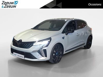 Grijs Gebruikt 2025 Renault Clio V Esprit Alpine Hatchback | € 27.785 (Duur)