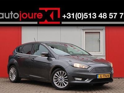 Grijs Occasion 2016 Ford Focus Titanium Hatchback | € 6.499 (Eerlijke prijs)