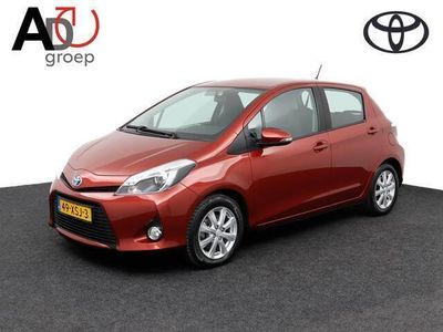 tweedehands Toyota Yaris 1.5 Full Hybrid Aspiration | Climate control | Trekhaak | Lichtmetalen velgen | Parkeercamera |