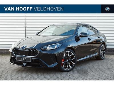 Zwart Nieuw 2025 BMW 220 Executive Coupé | € 59.369 (Iets duurder)