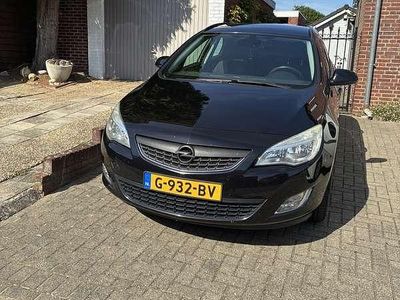 Zwart Occasion 2011 Opel Astra Sport Stationwagen | € 4.500 (Eerlijke prijs)