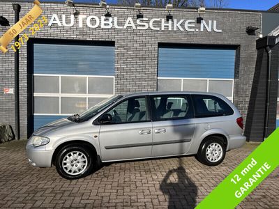 tweedehands Chrysler Voyager Grand 3.3i V6 SE, stow &go, navi, trekhaak