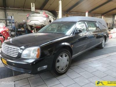 Zwart Occasion 2000 Cadillac Deville Sedan | € 2.999
