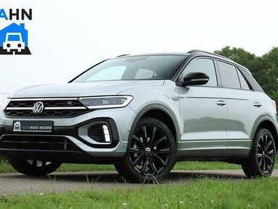 Grijs Occasion 2023 VW T-Roc Style SUV | € 33.495 (Eerlijke prijs)
