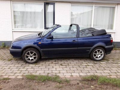 tweedehands VW Golf Cabriolet 1.8 Avantgarde