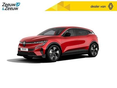 Rouge flamme Nieuw 2026 Renault Megane E-Tech Komfort Hatchback | € 38.390