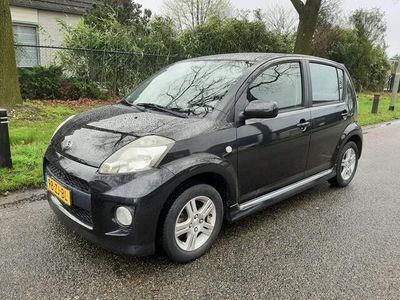 tweedehands Daihatsu Sirion 2 1.3-16V Sport | Airco | Lichtmetalen Velgen | 5 drs