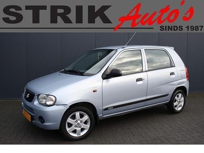 Grijs Occasion 2003 Suzuki Alto Limited Hatchback | € 2.489 (Duur)