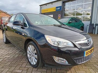 tweedehands Opel Astra 1.4 Turbo Cosmo - Navigatie