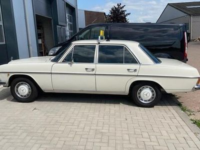 tweedehands Mercedes 200 (W115) NEDERLANDS AUTO MOTOR COMPLEET GEREVISEERD