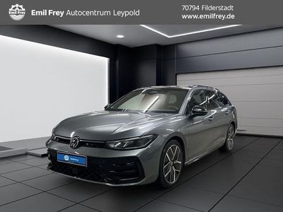 Grijs Occasion 2024 VW Passat R-line Sedan | € 61.252 (Duur)