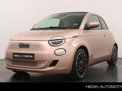 Rood Nieuw 2025 Fiat 500e La Prima Hatchback | € 28.995 (Eerlijke prijs)