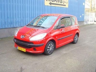 Peugeot 1007