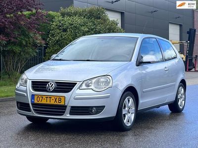 tweedehands VW Polo 1.4-16V Optive Cruise*Airco*Trekhaak*LM velgen*13-02-2025 APK*