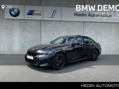 Zwart Occasion 2025 BMW 320e Executive Sedan | € 46.880 (Iets duurder)