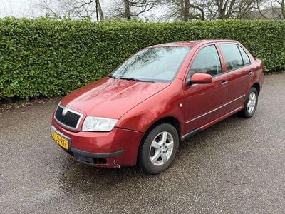 Occasion Skoda Fabia Comfort 68 PK (50 kW) 2002 Oranje Sedan