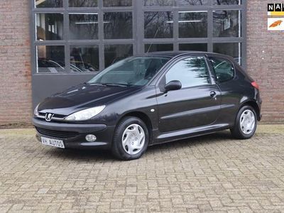 tweedehands Peugeot 206 APK verlopen- Trekhaak