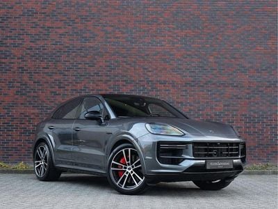 Occasion Porsche Cayenne Turbo E-Hybrid Sport 740 PK (544 kW) 2024 Grijs SUV