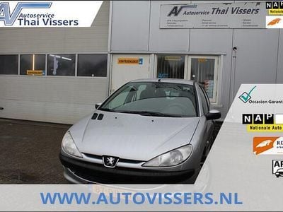 Occasion Peugeot 206 75 PK (55 kW) 2000 Grijs (metallic) Hatchback