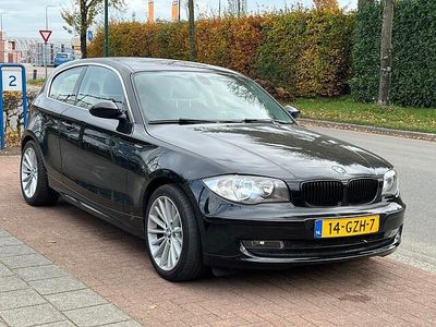 Zwart Occasion 2008 BMW 116 Hatchback | € 2.450 (Eerlijke prijs)