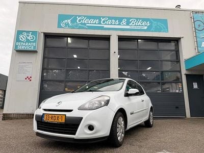 Occasion Renault Clio II Authentique 89 PK (65 kW) 2011 Wit Hatchback
