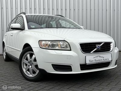 Wit Gebruikt 2007 Volvo V50 Momentum Stationwagen | € 8.995