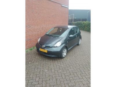 tweedehands Toyota Aygo 1.0-12V +