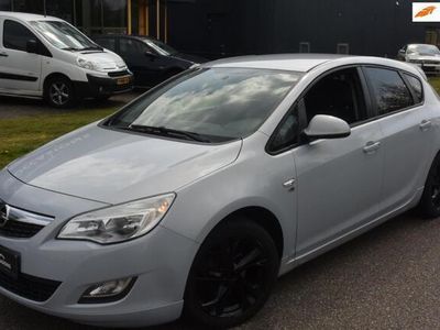 tweedehands Opel Astra 1.4 Turbo Cosmo Climate,Cruise-control Stoel,Stuur