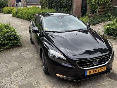 Zwart Gebruikt 2013 Volvo V40 Kinetic Stationwagen | € 9.750 (Eerlijke prijs)