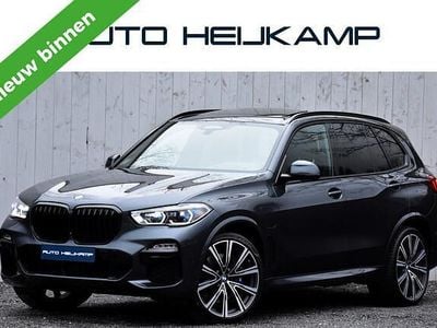 Grijs (metallic) Occasion 2020 BMW X5 Executive SUV | € 49.950 (Duur)