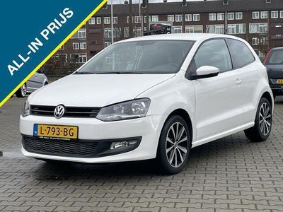 tweedehands VW Polo 1.2 Easyline NAVI CRUISE PDC SPORT