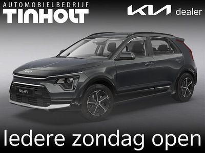 Grijs Nieuw 2026 Kia Niro SUV | € 33.890 (Goede deal)