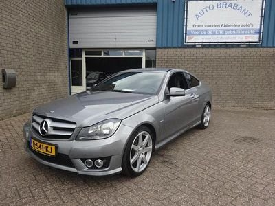 Grijs Gebruikt 2011 Mercedes C180 Coupé | € 7.450 (Goede deal)