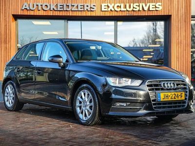 Zwart Occasion 2016 Audi A3 Sportback Ambition Hatchback | € 11.900 (Eerlijke prijs)