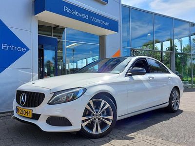 Wit Gebruikt 2017 Mercedes C180 Business Sedan | € 21.950 (Goede deal)