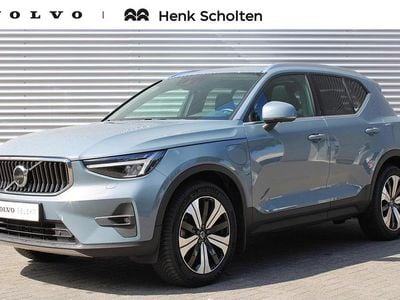 Grijs, metallic lak Gebruikt 2022 Volvo XC40 Plus SUV | € 42.950