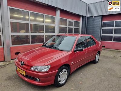 Peugeot 306
