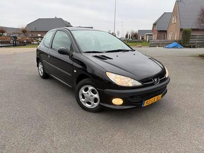 Gebruikt 2003 Peugeot 206 | € 950 (Eerlijke prijs)