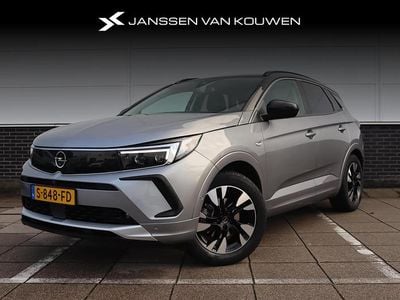 Grijs Occasion 2023 Opel Grandland X Business Elegance SUV | € 25.945 (Eerlijke prijs)