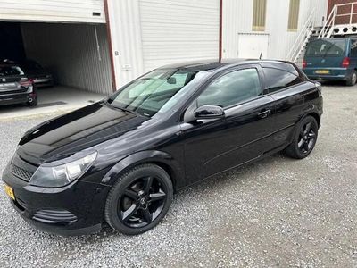 Opel Astra GTC